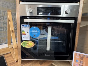 Candy Einbaubackofen autark Edelstahl/schwarz WiFi 70L Garraum Energie A+