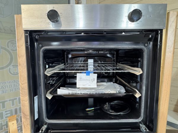 Beko Einbaubackofen autark Edelstahl/schwarz 74L Garraum Energie A – Bild 2
