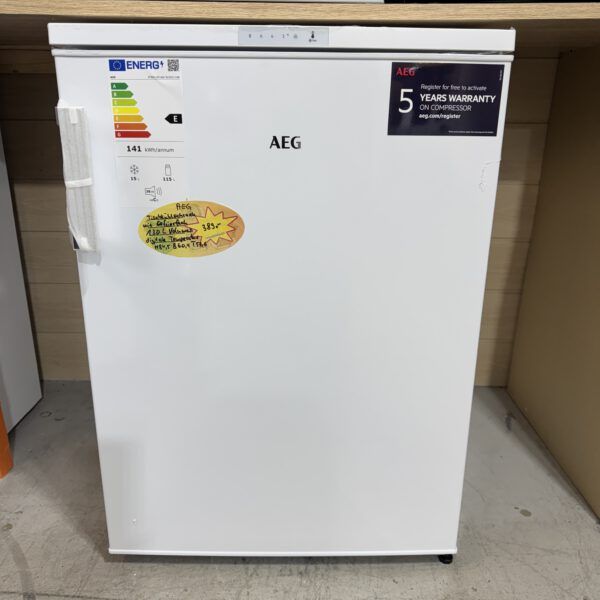 AEG Tisch / Standkühlschrank mit Gefrierfach EEK: E 130L Fassungsvermögen digitale Temperaturregelung