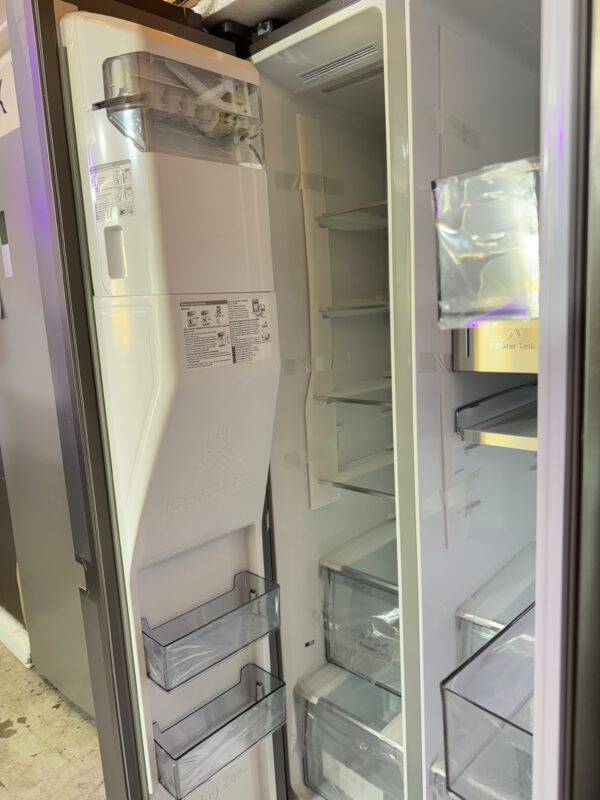 HiSense Side by Side Kühlgefrierkombination 91cm mit Eis crusher, Eiswürfelspender & Wasserspender NoFrost 632L Energie C NEU – Bild 5