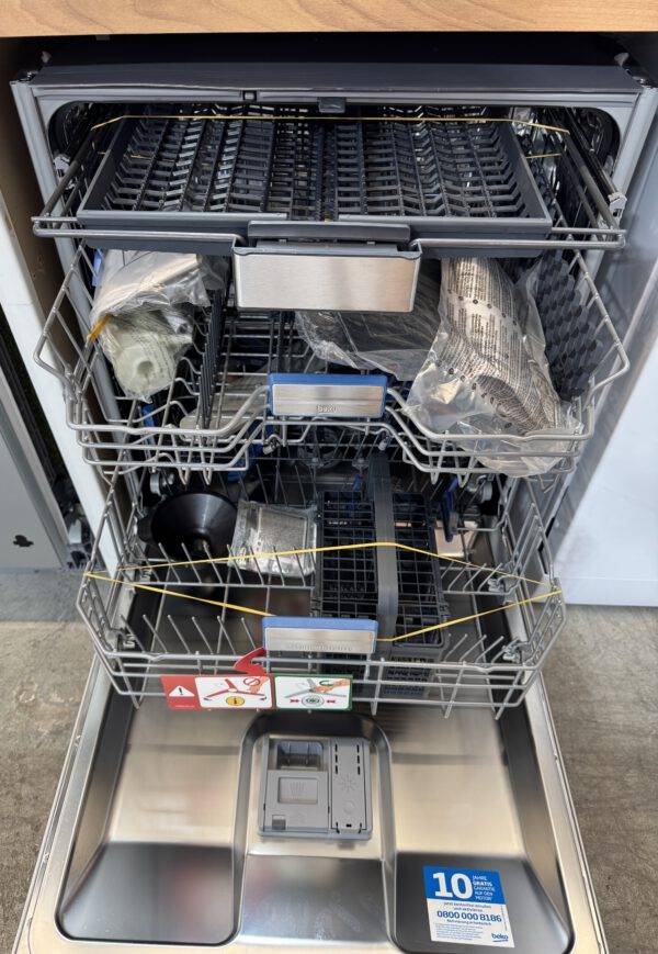 Beko Unterbau-Geschirrspüler 60cm Edelstahl Besteckschublade CornerIntense Sprüharm Innenbeleuchtung EEK: C – Bild 2