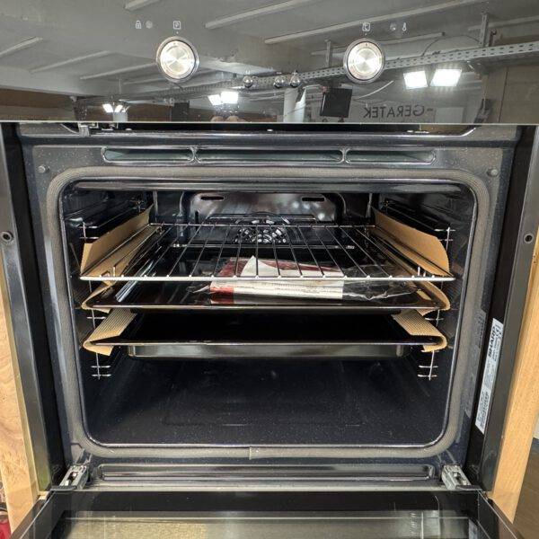 Sharp autarker Einbau Backofen 72L Garraum, Pyrolyse, versenkbare Knebel 4-fach verglast – Bild 2