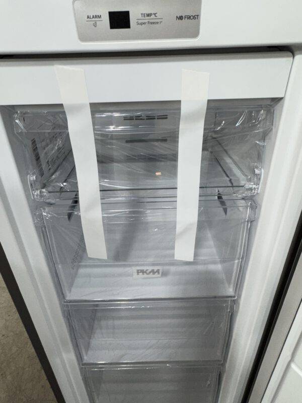 PKM Gefrierschrank Edelstahl 194L NoFrost 170cm digitale Temperaturregelung EEK: E – Bild 3