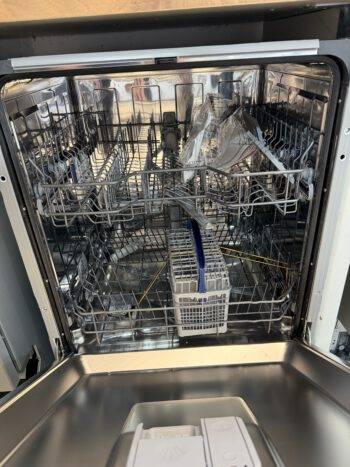 Daewoo vollintegrierter Geschirrspüler 60cm EEK:E